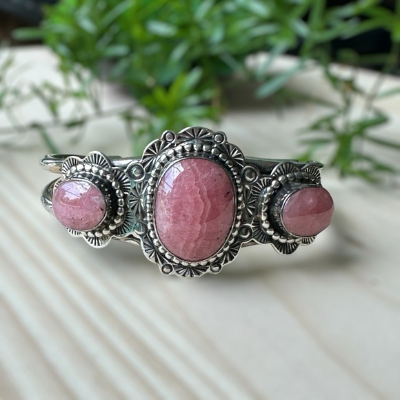VTG Irv Monte Navajo Cuff Bracelet Size 6 Pink Rhodochrosite Cabs Sterling 43.7g - Picture 2 of 10